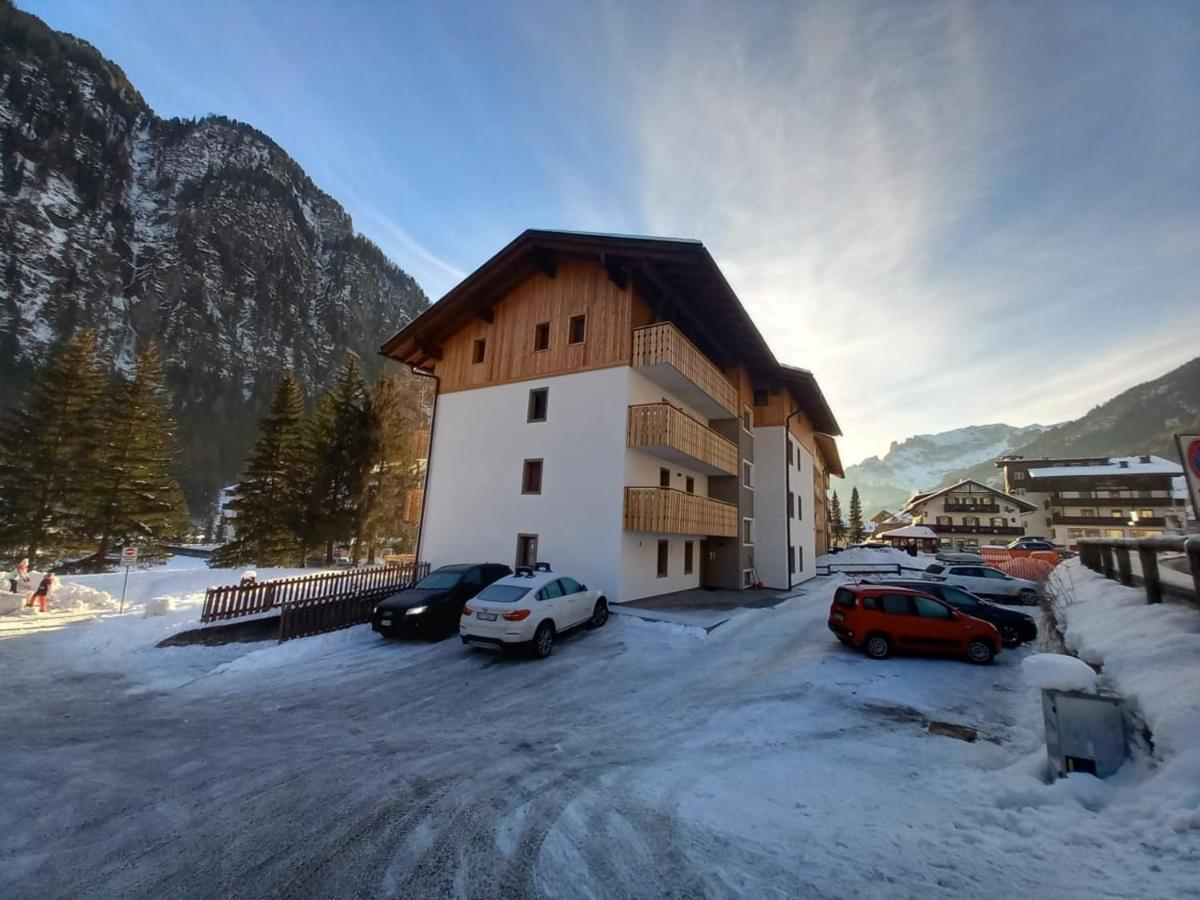 Cesa Valeria E Cesa Giulio Apartamento Campitello di Fassa Exterior foto